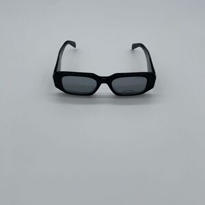 Prada Rectangular Mirrored shades Black